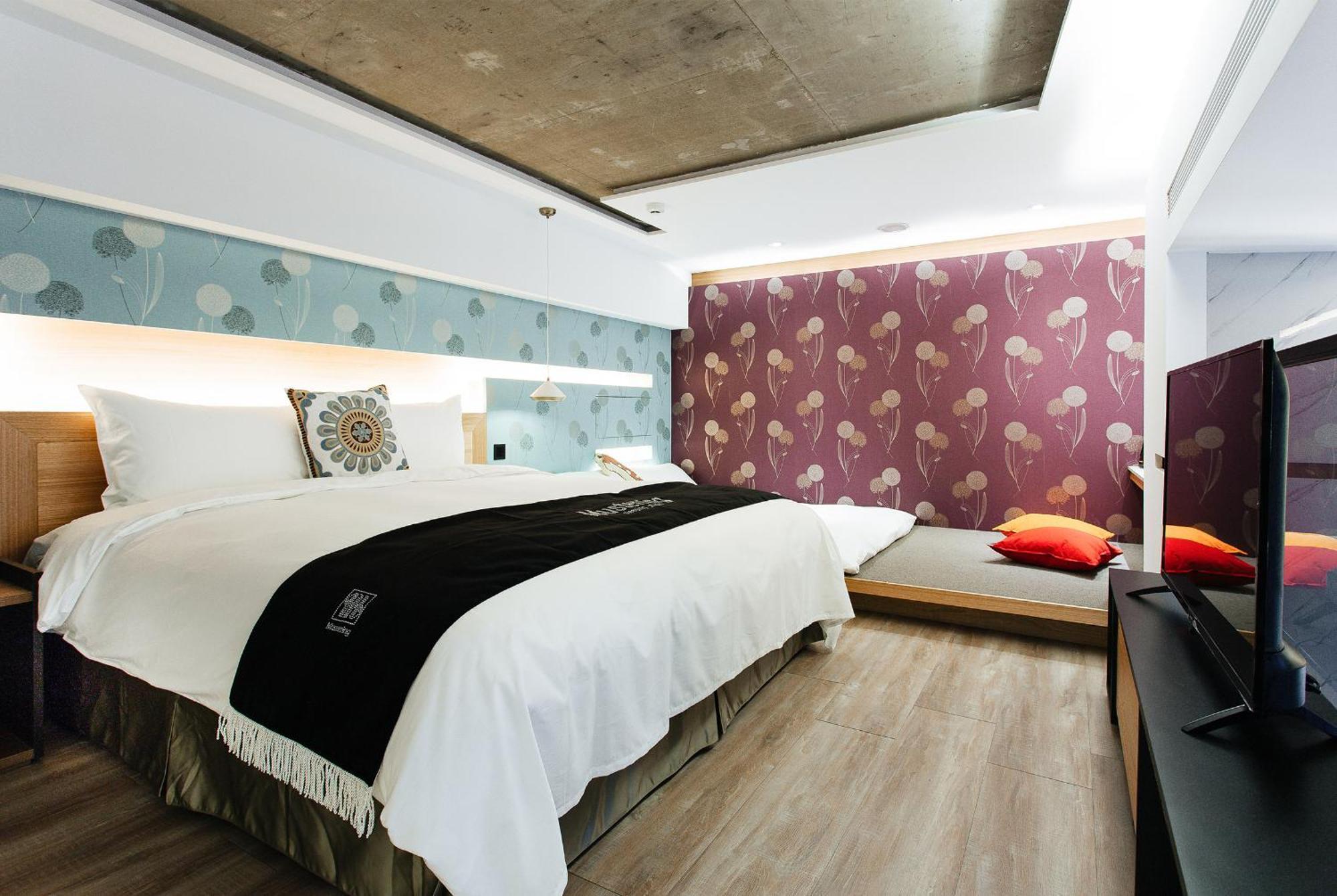 Check Inn Taichung Zhongshan Екстериор снимка