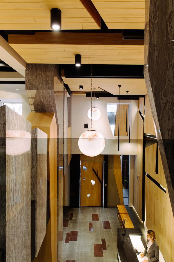 Check Inn Taichung Zhongshan Екстериор снимка