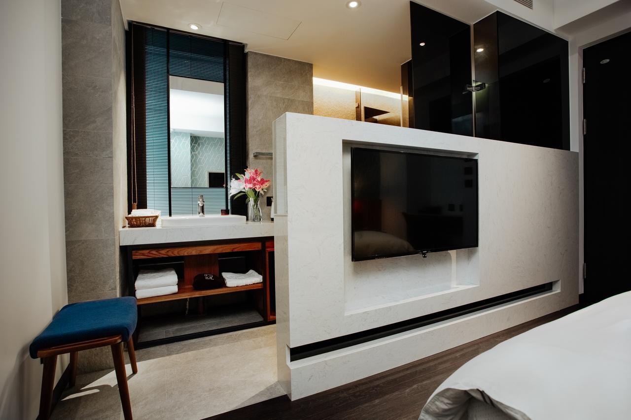 Check Inn Taichung Zhongshan Екстериор снимка
